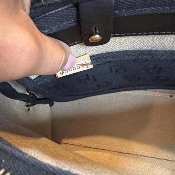 Sold - Picture 7 of 8